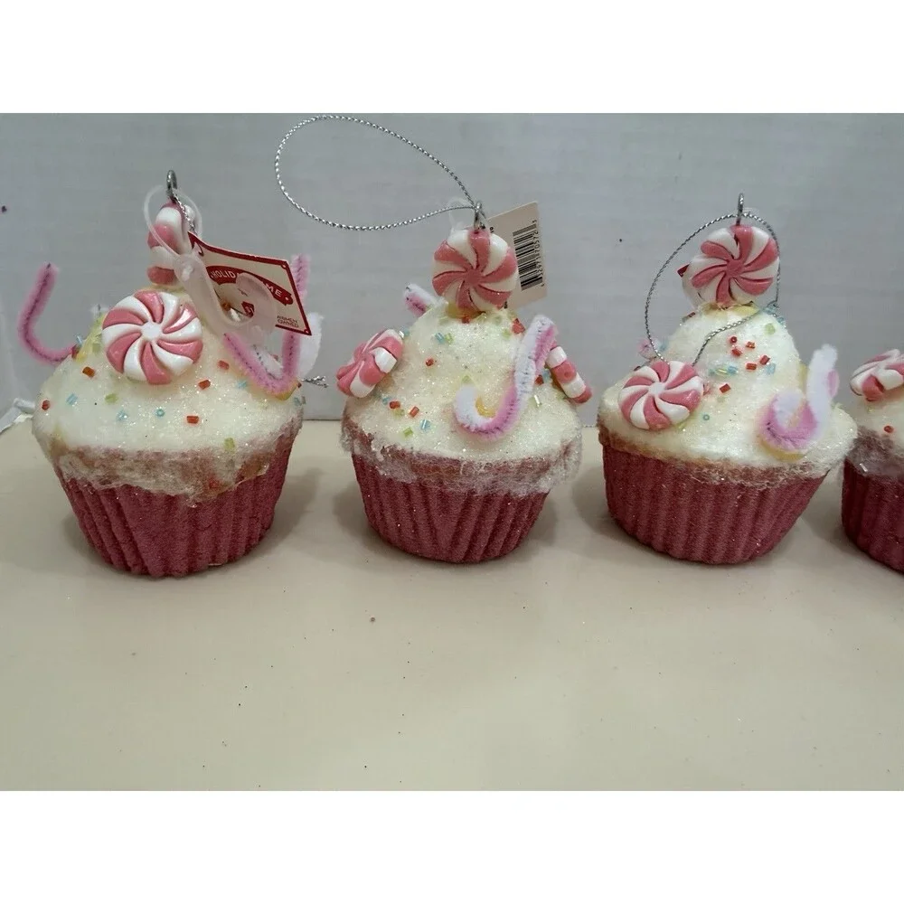 Candy Sprinkle Cupcake Ornament Set Of 5 Candy Cane Christmas Sweets NEW